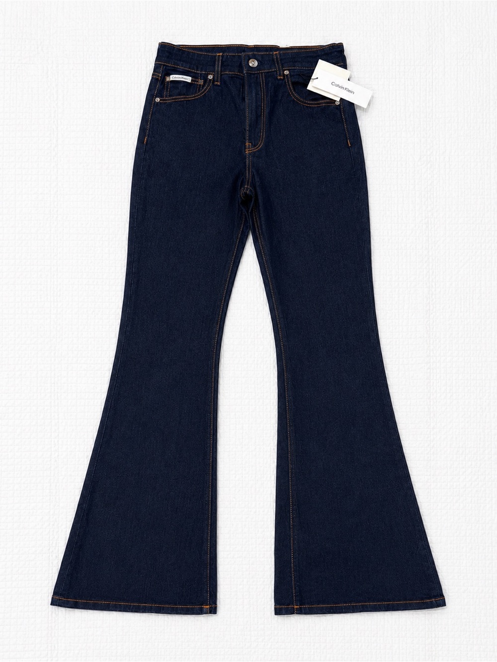 Calvin Klein High Rise Flare Jeans NWT Dark Rinse Wash Women’s Size 29